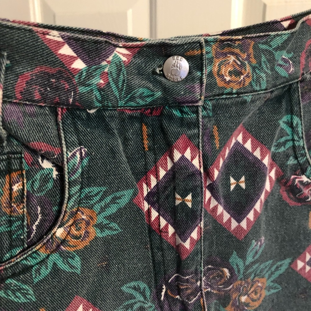 Vintage Red Rover shorts - Picture 2 of 5